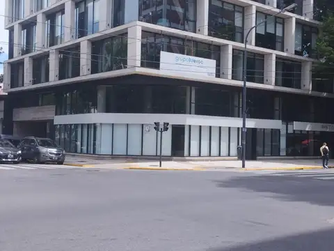 Local en Alquiler en Parque Patricios, $ 5.000.000