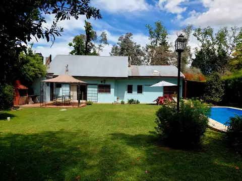 Quinta en Alquiler Temporal en Barrio Parque Altavista, USD 120