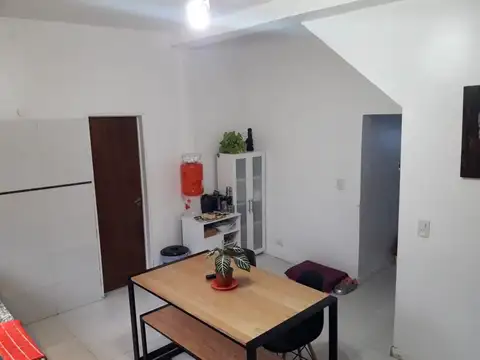 HERMOSO PH EN PARQUE QUIRNO HURLINGHAM. APTO CREDITO HIPOTECARIO