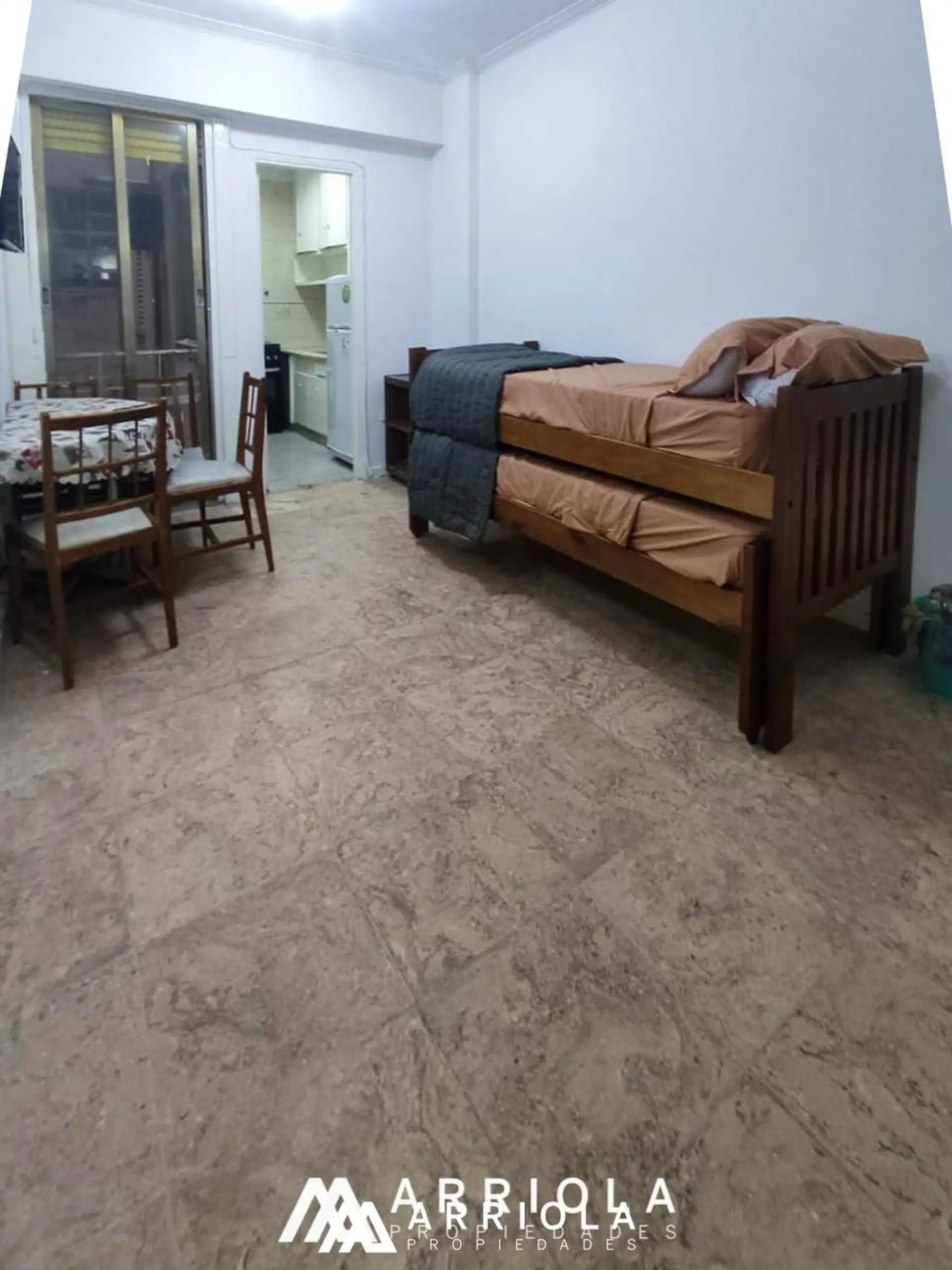 Depto 2 amb, 35m² amueblado en Plaza Colón