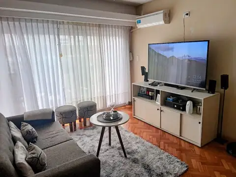VENTA DEPARTAMENTO TRES AMB CON COCHERA CABALLITO