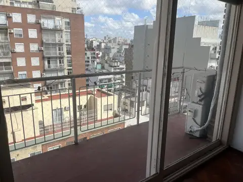 Franklin D Roosevelt 2700, Piso 12