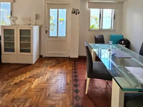 Depto Tipo Casa en Venta de 3 ambientes