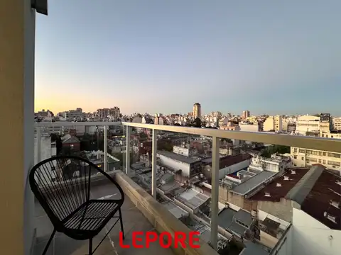Rawson 300, Piso 10