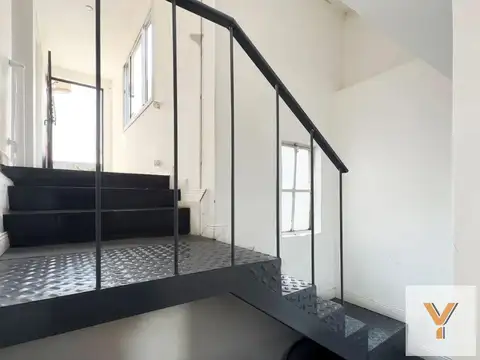 Depto Tipo Casa en Venta 40 años