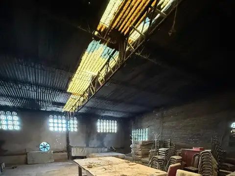 GALPON EN ZONA INDUSTRIAL EN ALQUILER