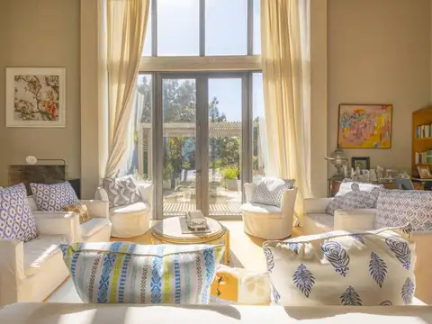 Casa en Laguna Escondida