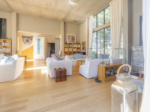 Casa en Laguna Escondida