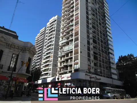 Avenida Santa Fe al 3600