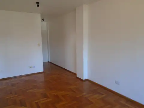 Departamento en Venta en Olivos Maipu/Uzal, USD 139.000