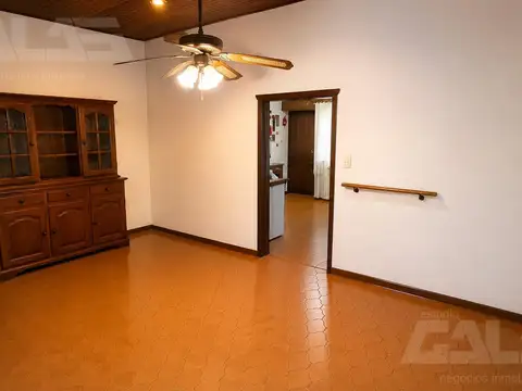 Casa en Venta en Castelar Norte, USD 130.000