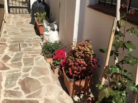 Depto Tipo Casa en Venta 20 años