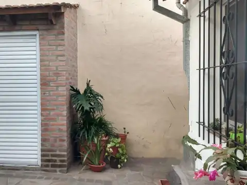 Depto Tipo Casa en Venta de Monoambiente