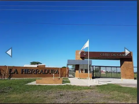 Lote en Esquina 16 x 42 sobre Av. Principal La Herradura