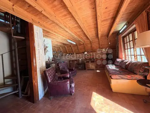 CASA EN VENTA CASA ALPINA CASA QUINTA EN CHASCOMUS CON PILETA CERCA DE LA LAGUNA