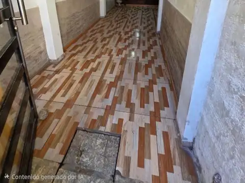 Casa 8 ambientes con 2 baños
