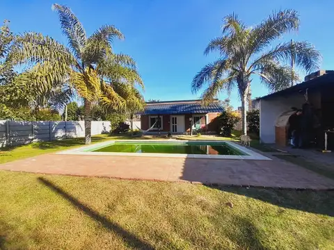 Casa en venta en Arroyo Leyes