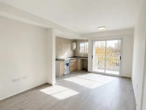 ¡Departamento Semipiso Imperdible en venta en Quilmes!