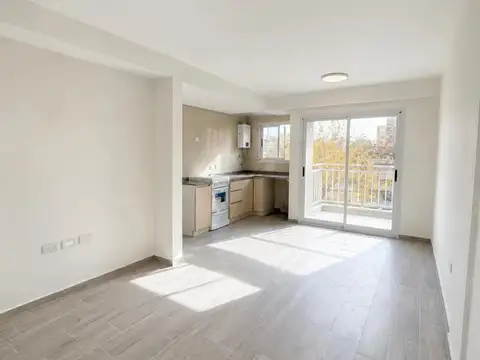 ¡Departamento Semipiso Imperdible en venta en Quilmes!