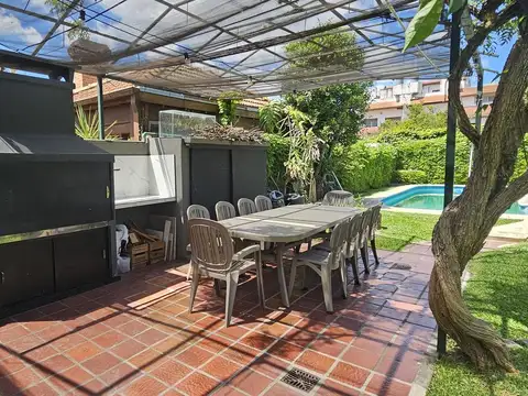 Jose E. Rubio  al 4100