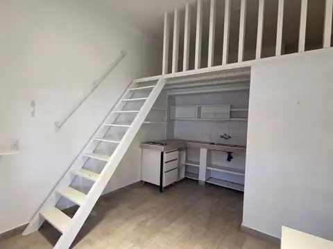 VENTA LOCAL TIPO PH REFACCIONADO A NUEVO MATADEROS