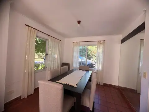 CASA EN ALQUILER CARDALES
