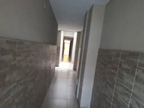 Depto Tipo Casa en Alquiler de 2 ambientes