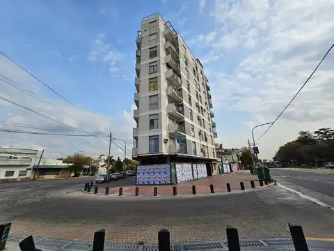 Avenida Juan Bautista Alberdi 8300
