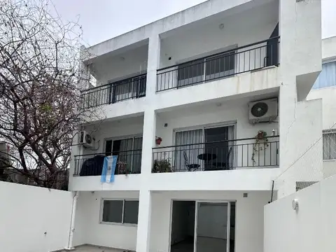25 De Mayo 100