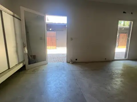 Oficina en Alquiler en Martínez, USD 580