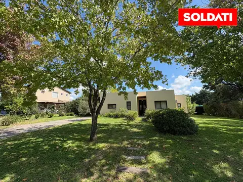 Casa en Venta al Oeste