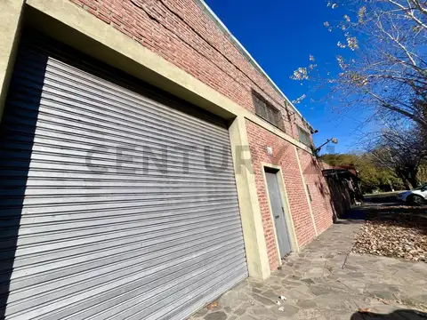 GALPÓN / LOFT/DEPOSITO. Propiedad MULTIDESTINO.  527 y 116 Tolosa.