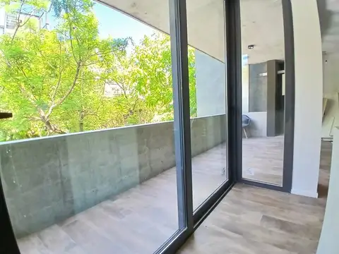 Dragones 1875 , Piso 1