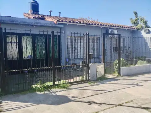 Casa en Venta en Luis Guillon, USD 55.000