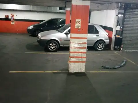 Avenida Hipólito Yrigoyen 2100