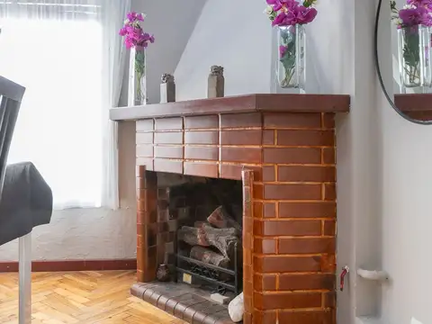 CASA EN VENTA EN JAGUEL 5 AMBIENTES APTA CREDITO