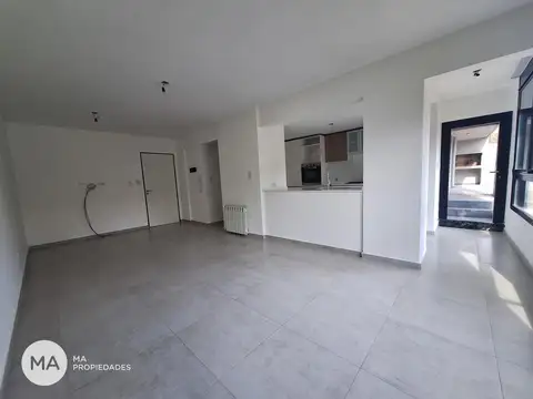 Departamento en Alquiler con 2 cocheras