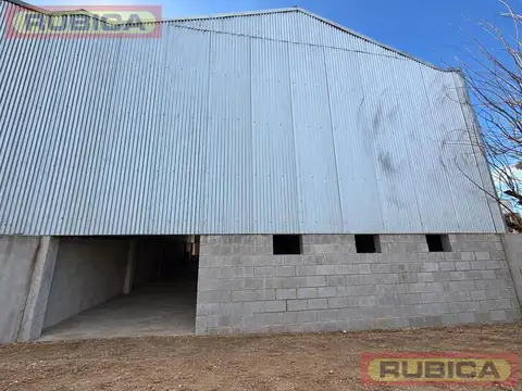 Galpon en Venta 30  mts Frente