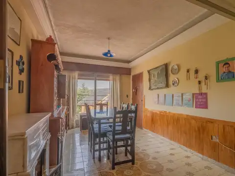 Cuevas 3637 , Piso 2