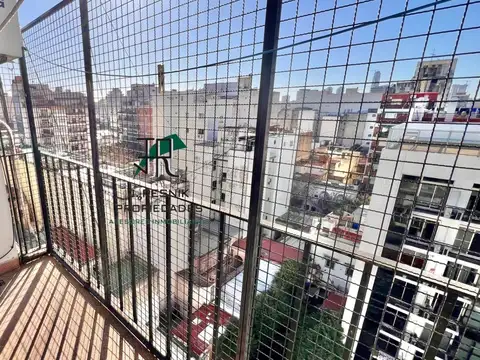 EXCELENTE DEPARTAMENTO 4 AMBIENTES, TODO LUZ