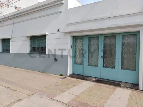 122 e/ 37 y 38 200, Piso 0