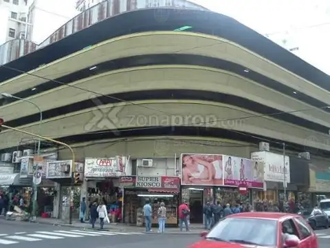 Excelente Cochera en Balvanera. Peron al 2700. Gran oportunidad
