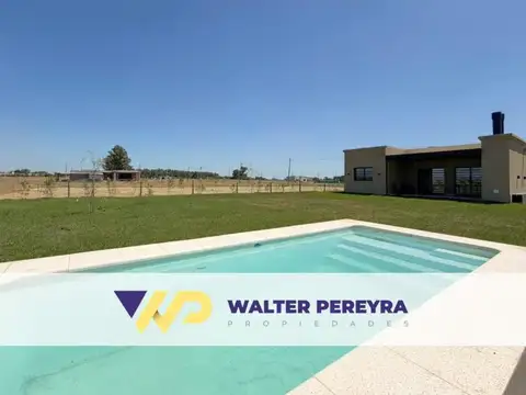 CASA QUINTA EN VENTA - BARRIO "EL CANDIL JOVEN"
