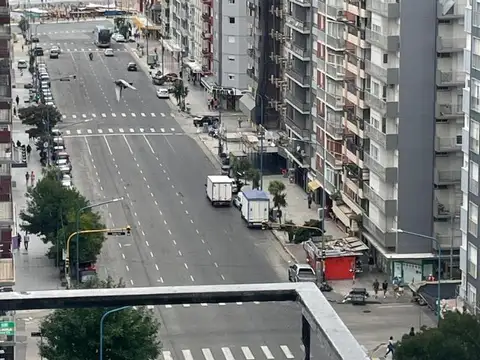 DEPARTAMENTO DOS AMBIENTES CON BALCON