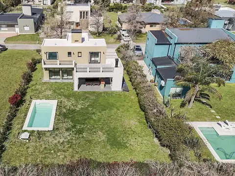 Casa en Venta 1 año