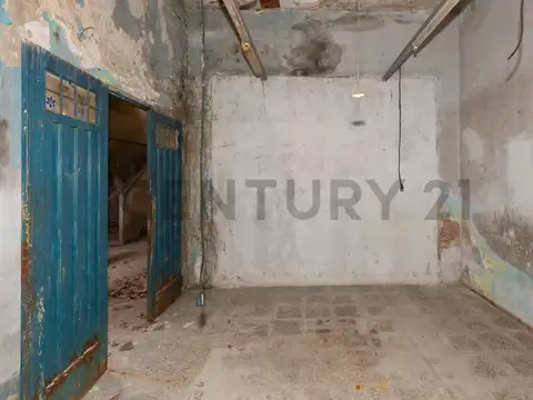 VENTA CASA/LOTE - VILLA ORTUZAR - PERMUTA