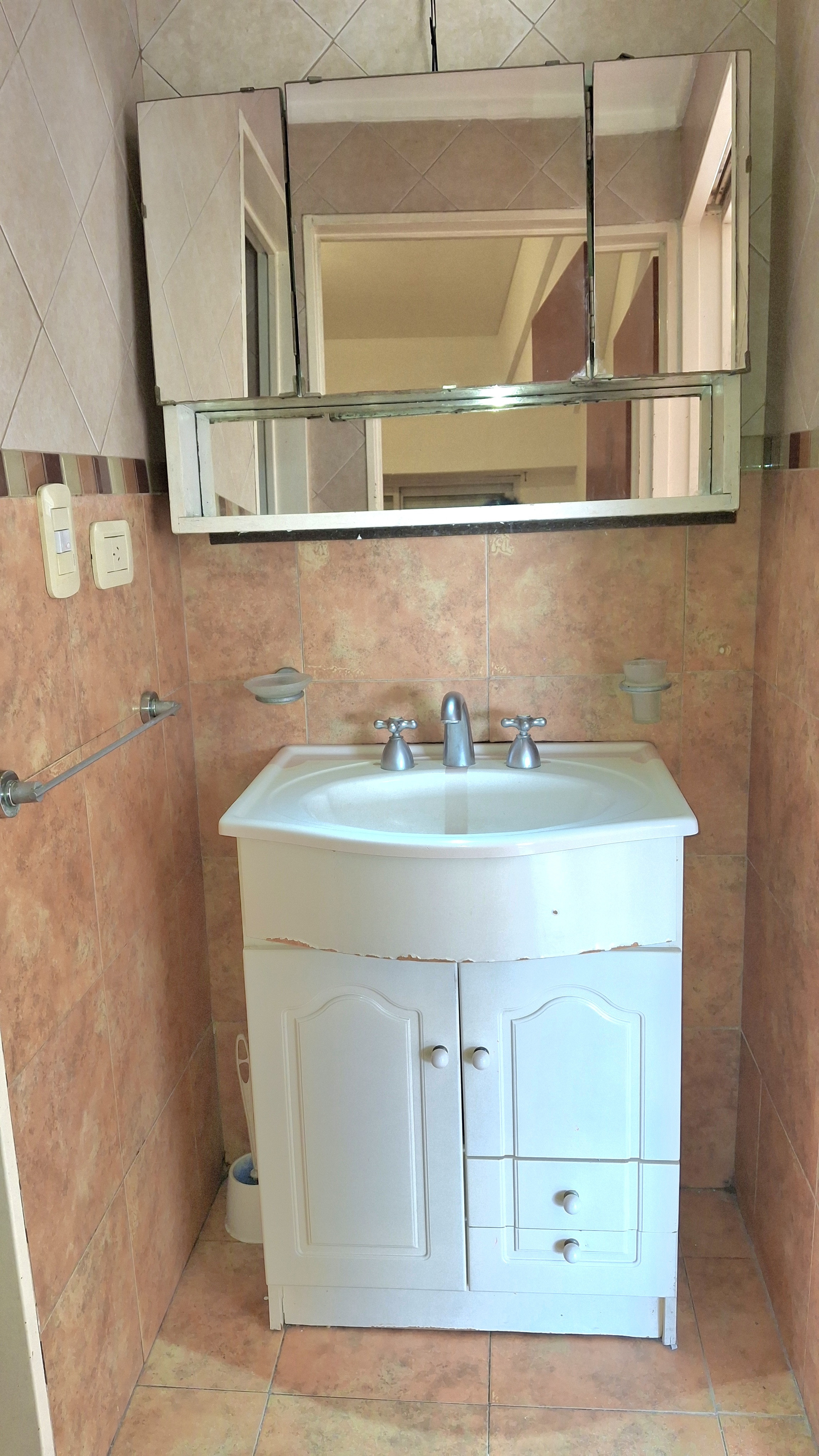 Departamento en Alquiler en Lomas del Millón, $ 370.000