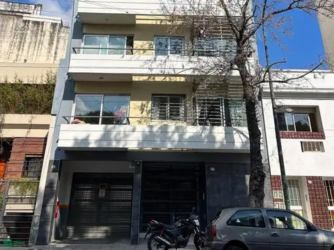 ALQUILER DEPARTAMENTO AMUEBLADO MONOAMBIENTE EN FLORES NORTE