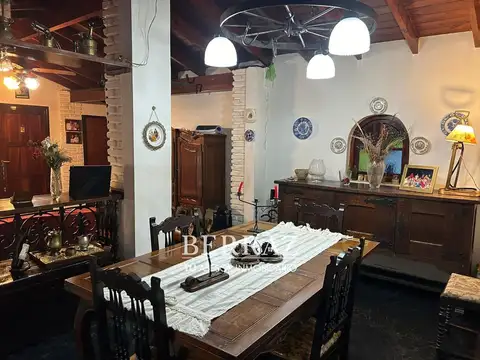 Casa venta 5 ambientes en Montecarlo Pilar lote de 600 m2