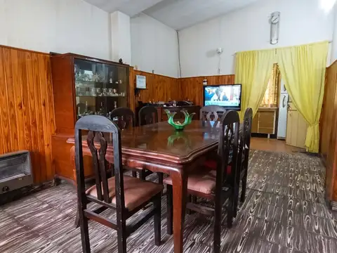 VENTA CASA 3 AMBIENTES - RAFAEL CASTILLO